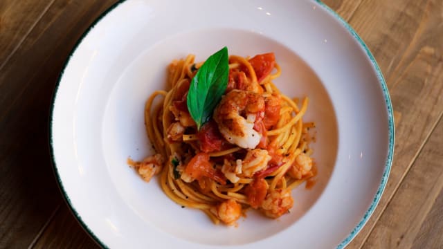 Chitarrini ai gamberi - Osteria Nanin - Navigli, Milan