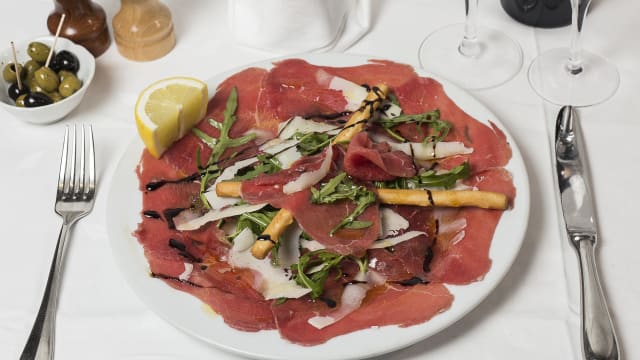 Carpaccio al parmigiano - Auberge de Venise Montparnasse