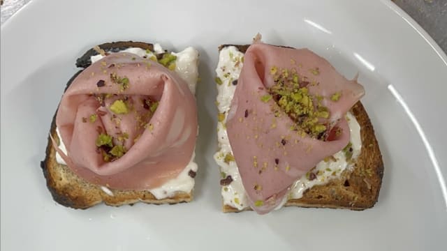 Crostino mortadella - mariorossi