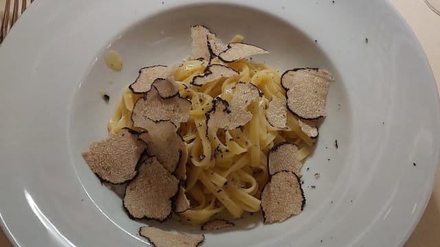 Tagliolini al Tartufo - Agriturismo Villetta Di Monterufoli