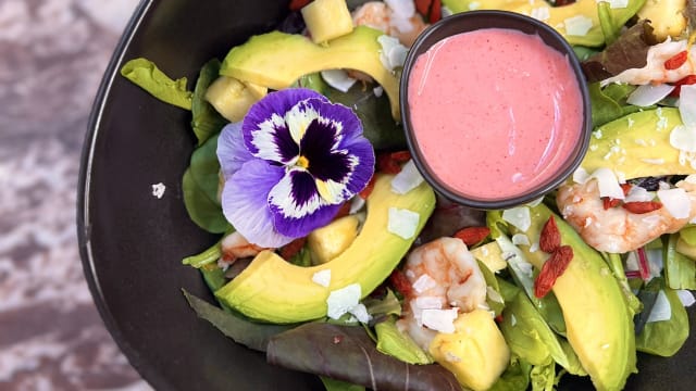 Tiki time shrimp salad - Vivi Bistrot Piazza Venezia, Rome