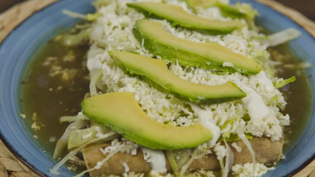 Enchiladas para morir en paz  - Calavera Gourmet