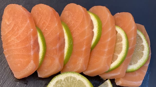 Lachs sashimi (6 stück) - Dat Sushi Haus, Aachen