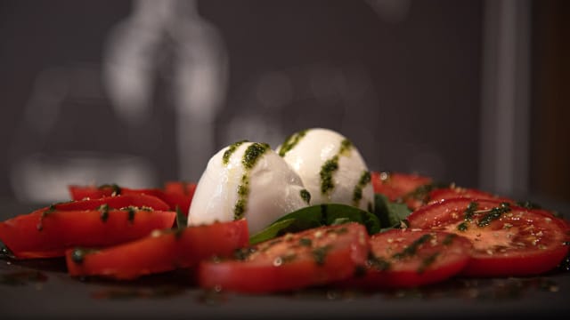 INSALATA CAPRESE - Ristorante Pizzeria "La Dispensa"