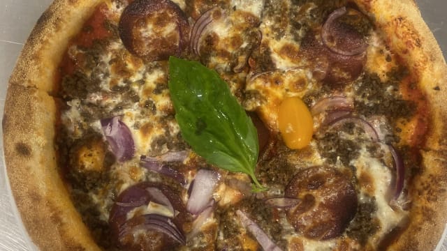 PIZZA MAXIMA - pesto pizza