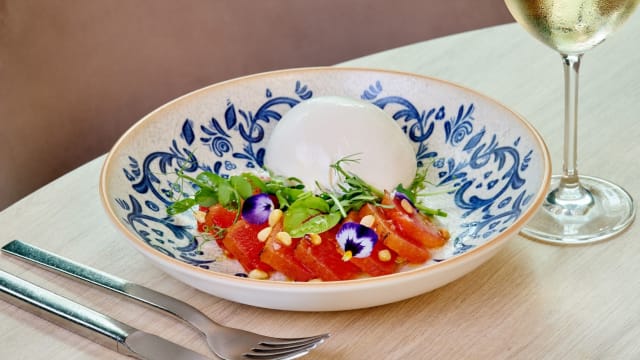 Ensalada de burrata y sandía asada al romero - CentOnze - Hotel Le Méridien, Barcelona