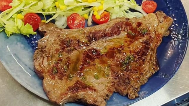 Bistecca cavallo o manzo. - Bistrot Meraviglia, Cagliari