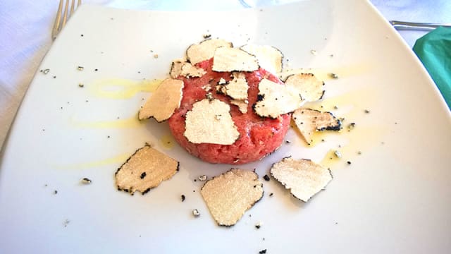 Tartare di chianina al tartufo - Il Portico