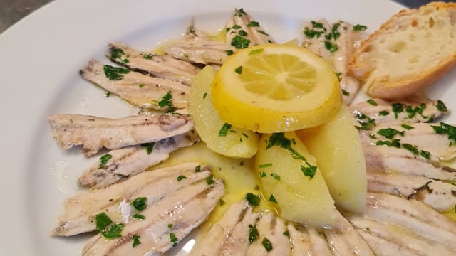 Acciughe impanate o pure al verde - Osteria maria, Genoa