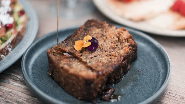 Carrot cake aux noix - Long Story, Versailles