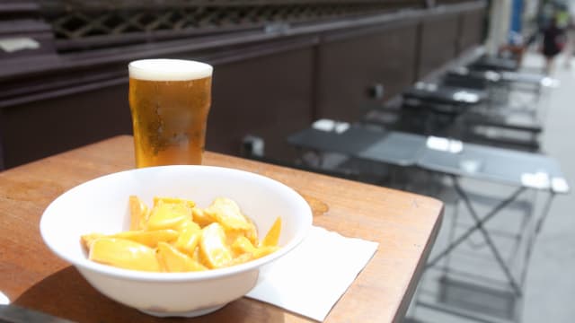 Home made fries - Rush Bar, Paris