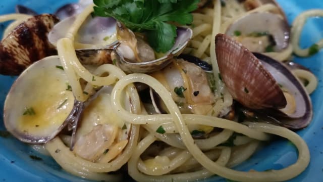 Spaghetti alle vongole  - La Vela, Giardini Naxos