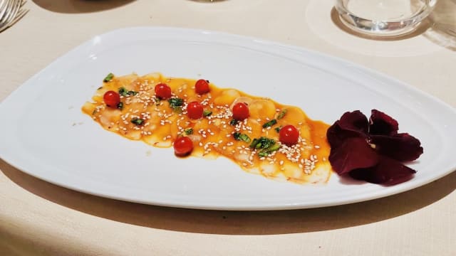 Carpaccio di ricciola ai profumi d'oriente - Il Perlanera, Bergamo