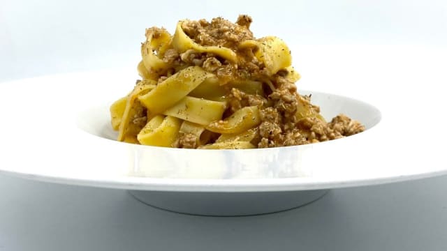 Tagliatella con ragù di cortile - Latteria 21