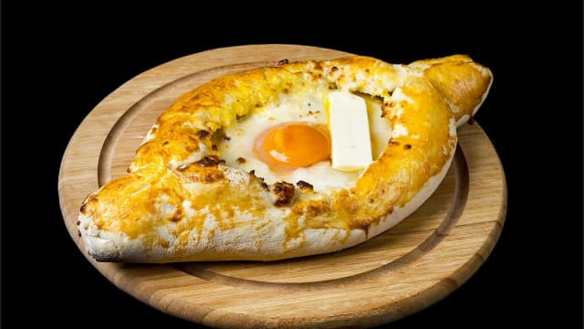 Khachapuri à l‘adjarian /cuisine géorgienne, préparation :30 min/ - Dostoïevski