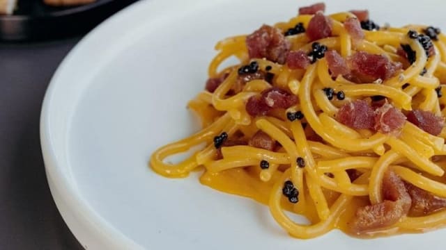 Carbonara di pesce - Madame Blanc Verona