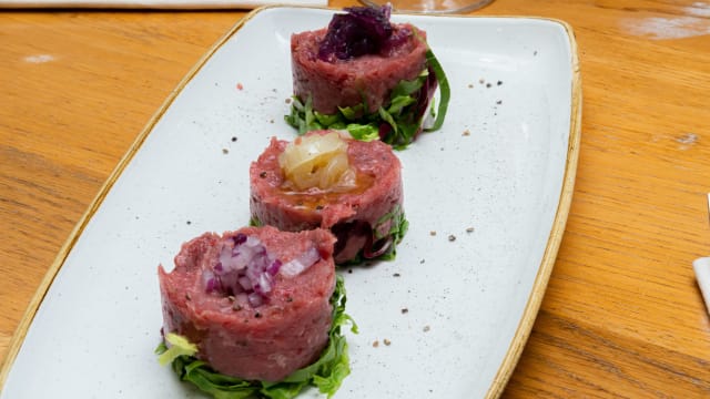 Tartare alle tre cipolle piccola - Maxela, Rome