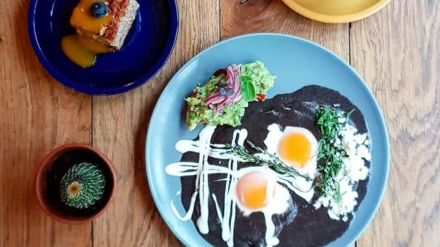 huevos brunch - Los Güeros