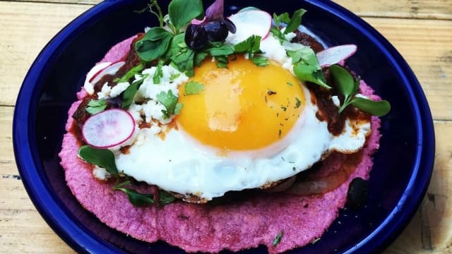 Taco Breakfast - Los Güeros, Paris