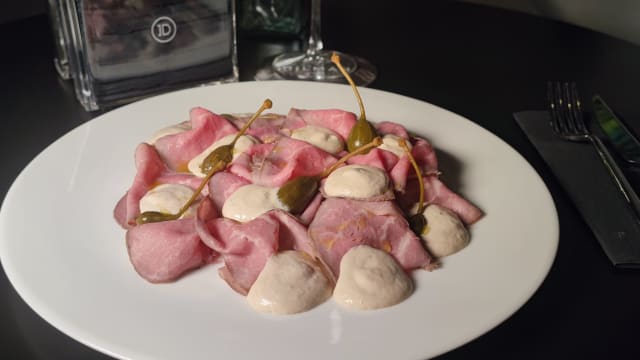 Vitello tonnato - Dilman Lounge Bistrot