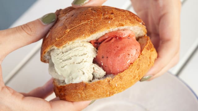 GELATO BRIOCHE - Rusidda, Paris