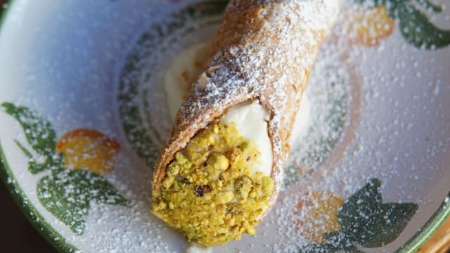 CANNOLO SICILIANO - Rusidda, Paris