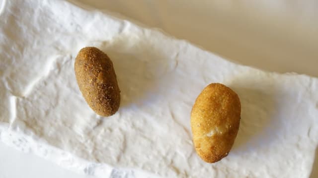 Croquetas de los que nos salga de los Fogones (4-8 Unidades) - Surtopía, Madrid