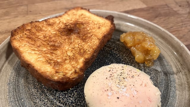 Home-made duck foie gras, with mango jelly and brioche - La Table des Anges, Paris