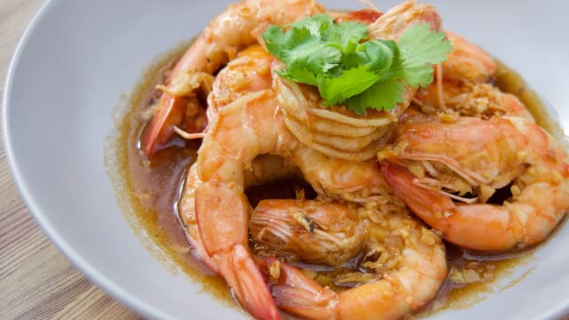 Prawn Garlic, Camarao Alho - Bangkok Kitchen