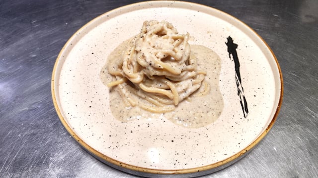 Primi Piatti- Tonnarello Cacio E Pepe - Osteria Sannazaro, Naples