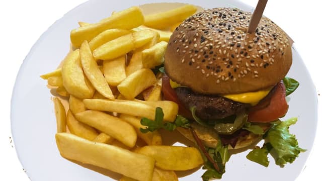 Hamburger alla	griglia			 - San Diego, Amsterdam