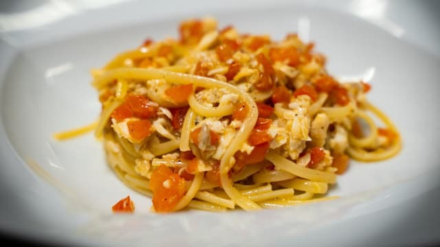 Linguine, ragù bianco di orata - Trattoria Gianna by Bambi la mia cucina, Genoa