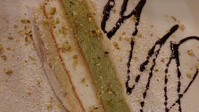 Ricotta e pistacchio Semifreddo - Nice Life Bistrot, Rome