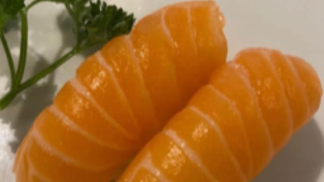 Salmone - La Botte di Ferro Fish & Sushi Genzano