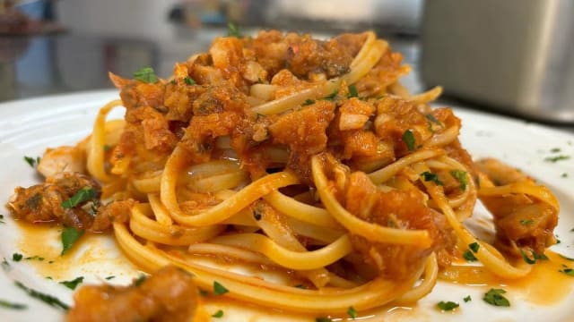 Linguine al ragù di mare - L'Abisso