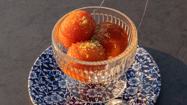 Gulab Jamun - Maharaja