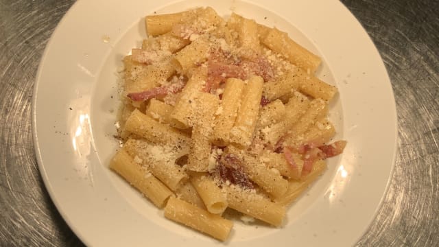 Tortiglioni alla gricia - Vertigo