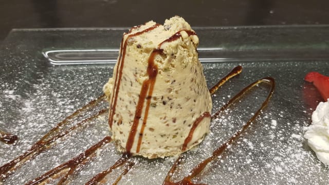 Semifreddo al pistacchio - La Falterona, Florence