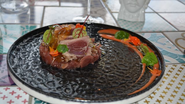 Tataki di tonno locale - Terrazza Moro, Taormina