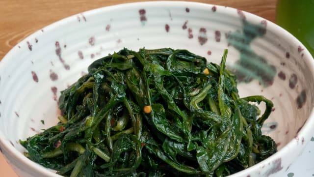 Cicorietta ripassata con aglio, olio e peperoncino - Ristorante Orto Urbano, Milan