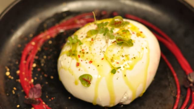 Burrata et pesto du moment - La Belle Équipe