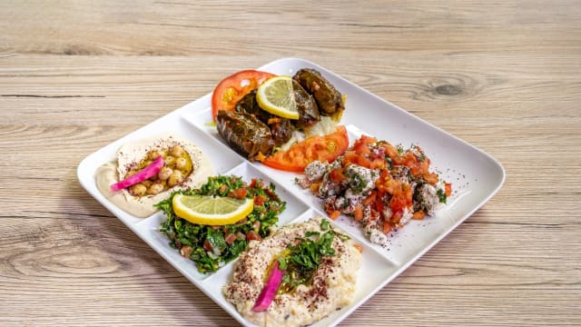 Assiette dégustation - Le Comptoir du Liban, Alfortville