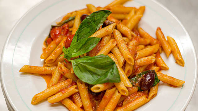 Penne all’arrabbiata - Da Enzo, Paris