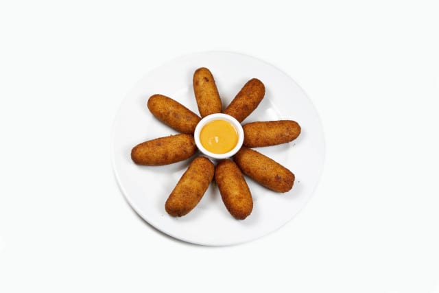 Croquetas De Jamón Ibérico - El Rincón de la Cruz Blanca - Comercio, Madrid