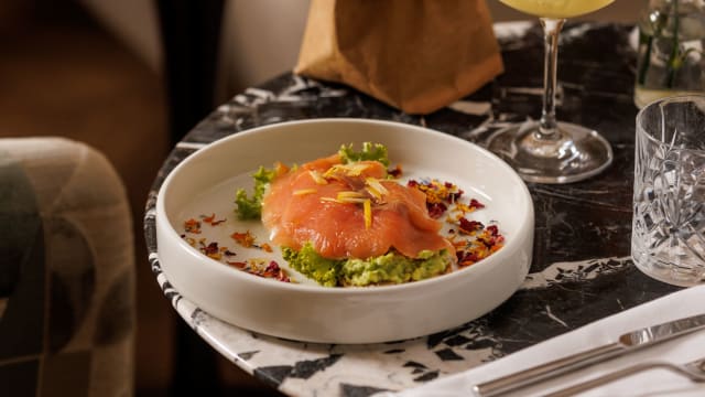 Avocado toast with Norwegian smoked salmon - Aurora Bistro e Bar, Rome