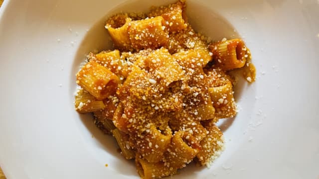  Strozzapreti alla amatriciana - Ristorante Torrione Subiaco