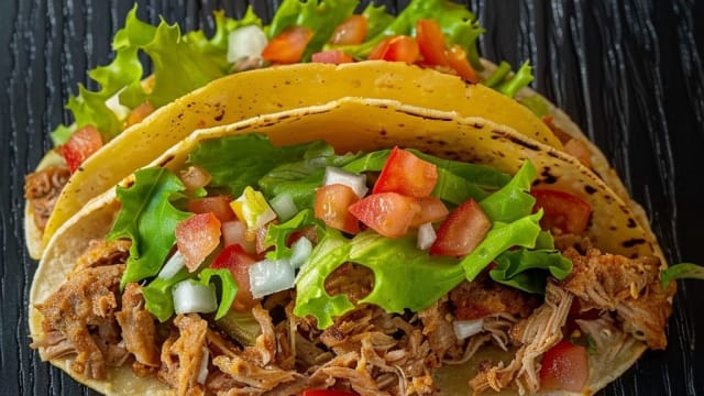 Taco con pulled pork - Jenever Hotdoggeria 