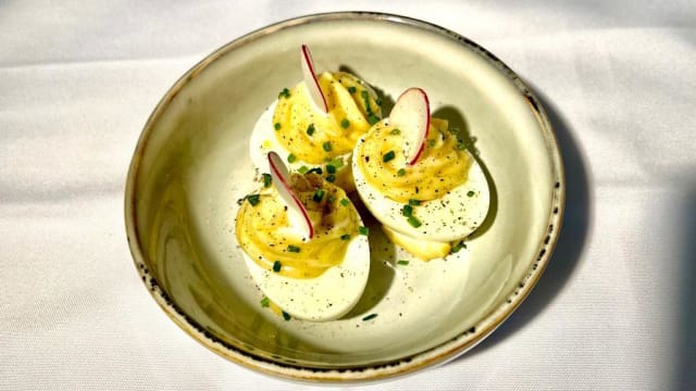 Oeufs, Mayonnaise Au Curry - Adn Montmartre, Paris