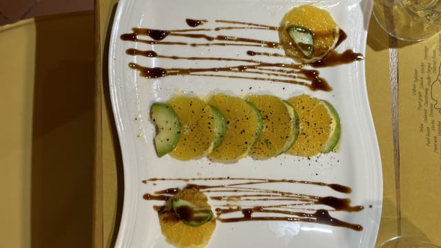 Arancia e avocado con aceto balsamico - Cantina del Duca