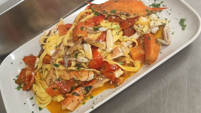 Fettuccine al granchio - Cooking - Officina della Pasta, Rome